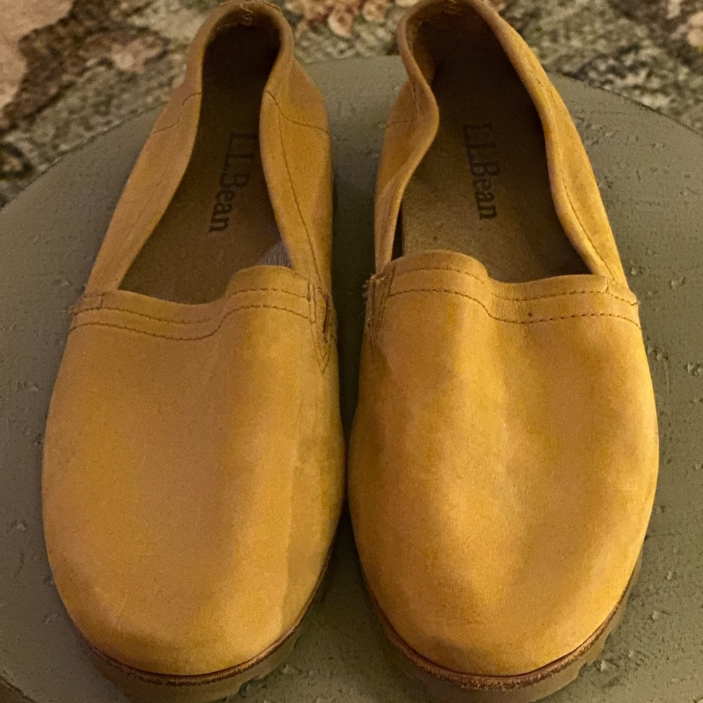 LL Bean Women’s Lakewashed Slip-On Shoes_caramel Size 6